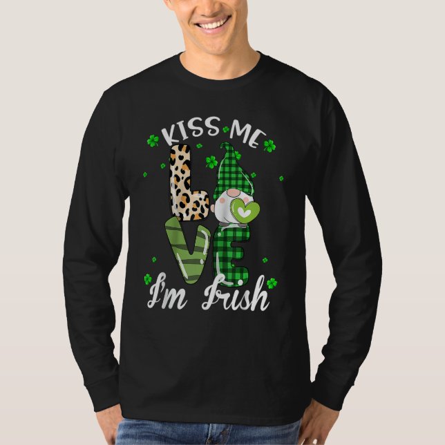 Kiss Me I'm Irish. Gnome Shamrock Clover Saint Pat T-Shirt (Front)
