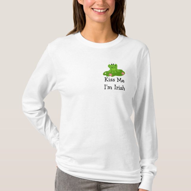Kiss Me I'm Irish - Green Frog with Saying T-Shirt (Front)