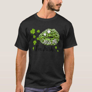 Kiss Me I'm Irish Kiss Lip St Patrick's Day Lucky  T-Shirt