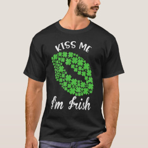 Kiss Me I'm Irish. Shamrock Clover Saint Patrick D T-Shirt