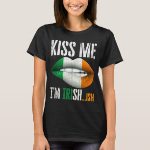 Kiss me I'm Irish Shamrock Lucky St Patricks Day T-Shirt