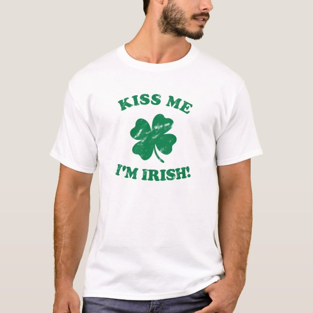 Kiss me I'm Irish Vintage T-Shirt (Front)