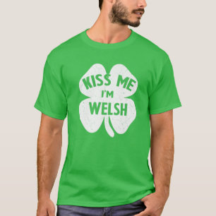 Kiss Me I'm Welsh Funny Irish St Patrick's Day Gif T-Shirt