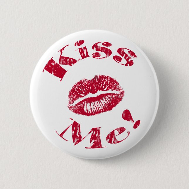Kiss Me! Red Lips 6 Cm Round Badge (Front)