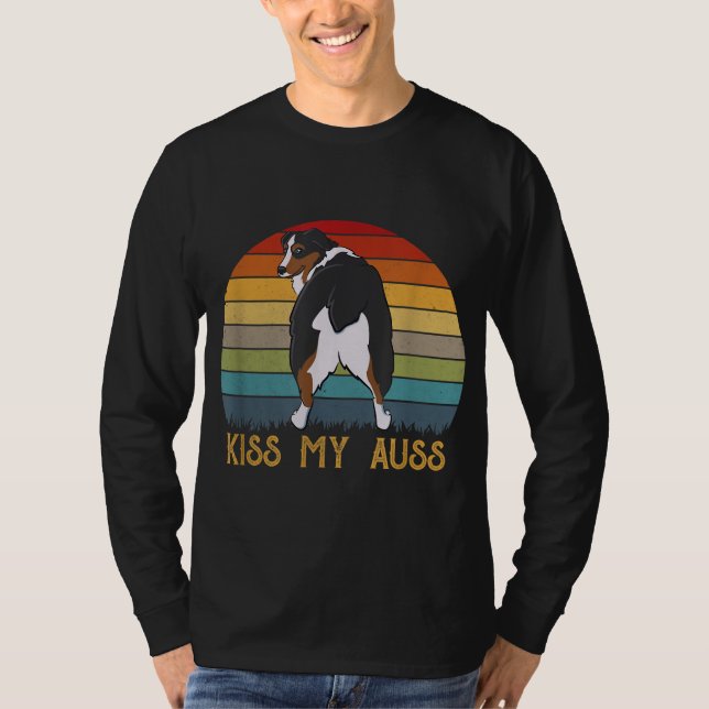 Kiss My Auss Funny Aussie Mum Aussie Owner Retro S T-Shirt (Front)
