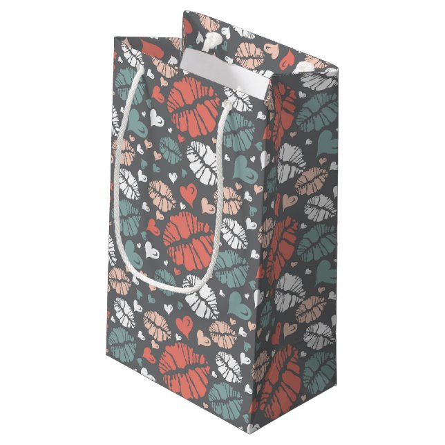 Kiss Print And Heart Pattern Small Gift Bag (Back Angled)