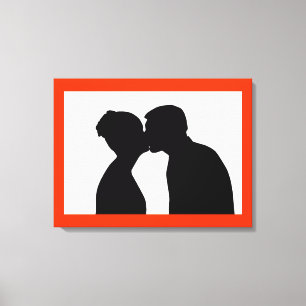 KISSING COUPLE CANVAS PRINT