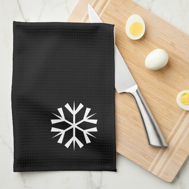 Kitchen Towel Snowflake (Quarter Fold)