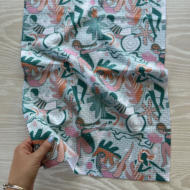 Kitchen Towel: Underwater Swimming Tea Towel (Creator Uploaded)