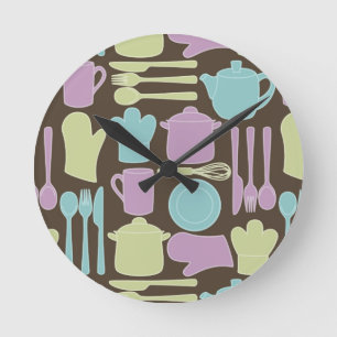 Kitchen Utensils Pattern 2 Round Clock