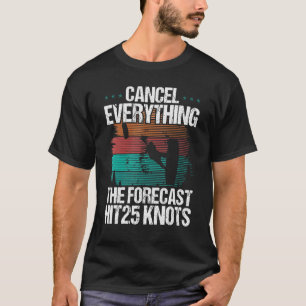 Kiteboarding Vintage Wind Forecast 25 Knots Kitesu T-Shirt