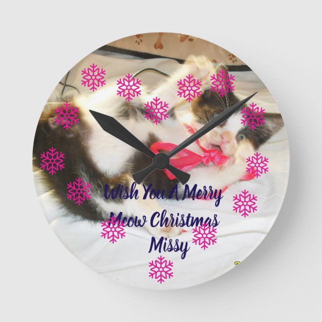 Kitten Photo Text Jingle Meows, Customise,  Round Clock (Front)