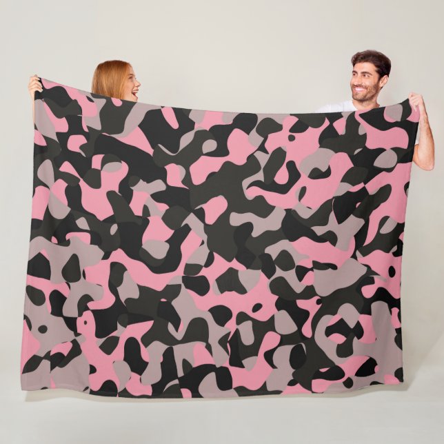 Kitty Camo Fleece Blanket (In Situ)