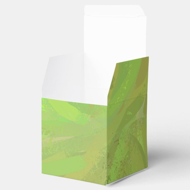 Kiwi Bash Favour Box (Opened)
