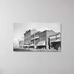 Klamath Falls, OR View looking up Main Street Canvas Print