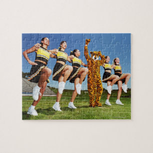 Knee lift jigsaw puzzle