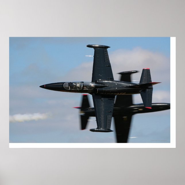 Knife   - Edge - Pass Poster (Front)