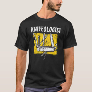 Knifeologist Knife Collecting Machirologist Knife  T-Shirt