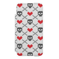 Knitted pattern with skulls