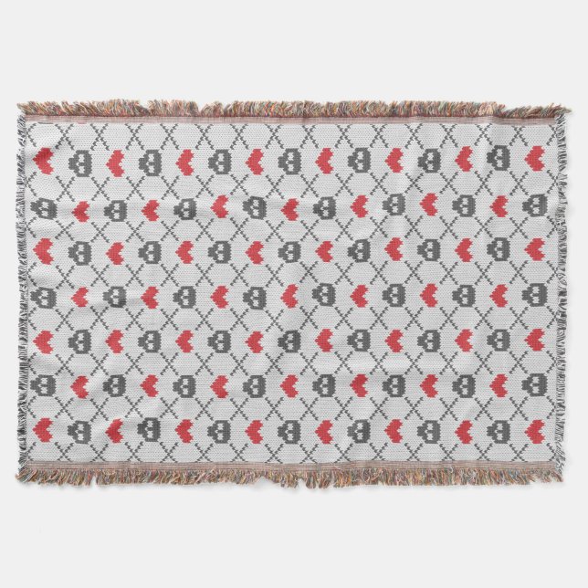 Knitted pattern with skulls throw blanket (Front)