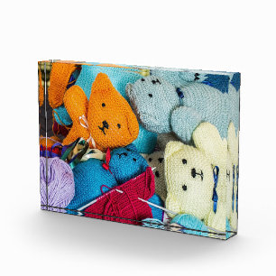 Knitted teddy bears photo block