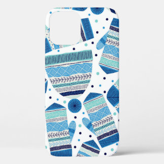 Knitted Winterwear: Cosy Seamless Pattern. iPhone 12 Case