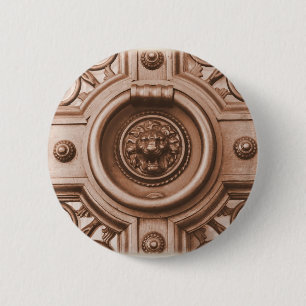 Knock Knock - Barcelona Old Quarter Door Knocker 6 Cm Round Badge