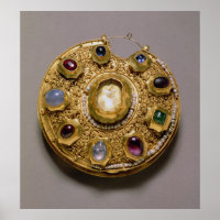 Kolt medallion, gold set with pearls and