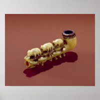 Korvack pipe with carved Polar Bears