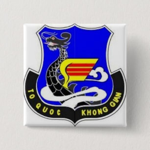 KQVN 15 CM SQUARE BADGE
