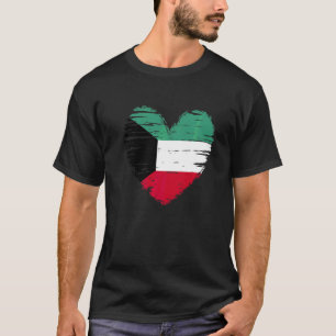 Kuwait Heart Kuwaiti Flag Kuwaiti Pride T-Shirt