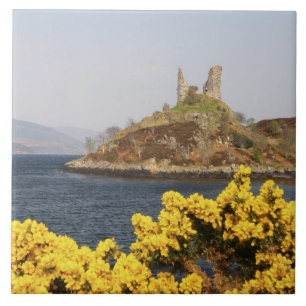 Kyleakin, Scotland. The ancient ruins of 2 Tile