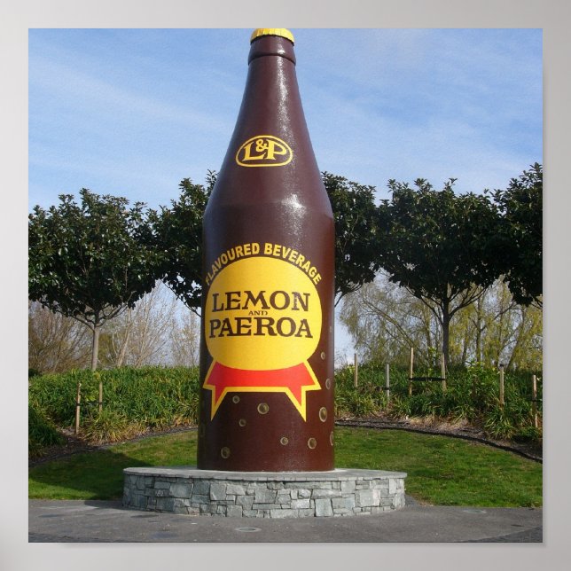 L&P Bottle, Paeroa Poster (Front)