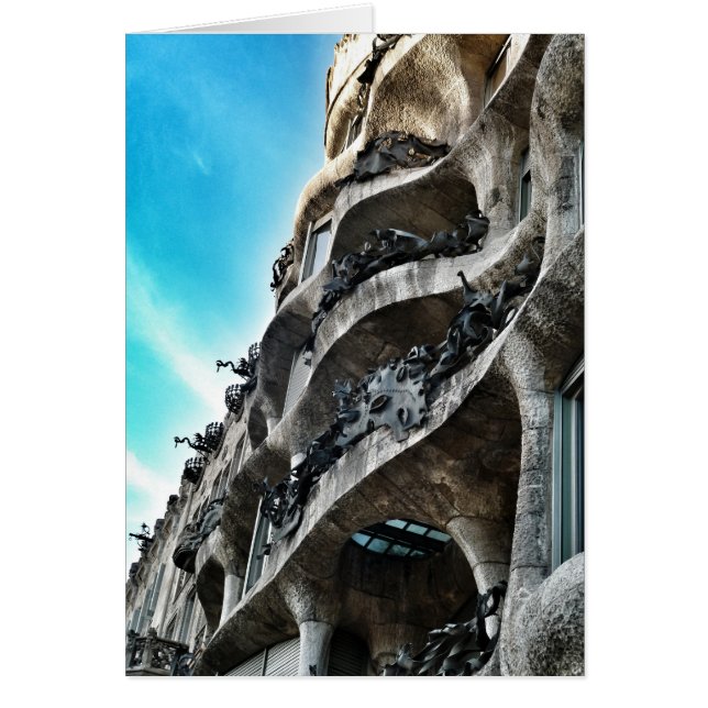 La Pedrera de Antoni Gaudí (Front)