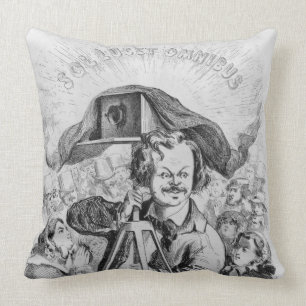 'La Photographie, Nadar (1820-1910) le grand (!!!. Cushion
