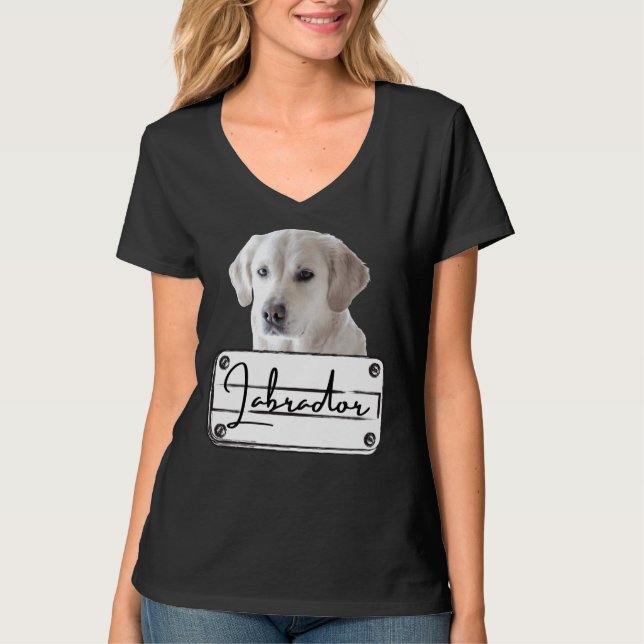 Labrador Retriever Dog Breed    T-Shirt (Front)