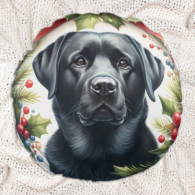 Labrador Retriever Holiday Wreath Christmas Dog  Round Cushion (Creator Uploaded)