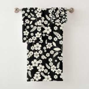 Lace Flowers on Black Bath Towel Set