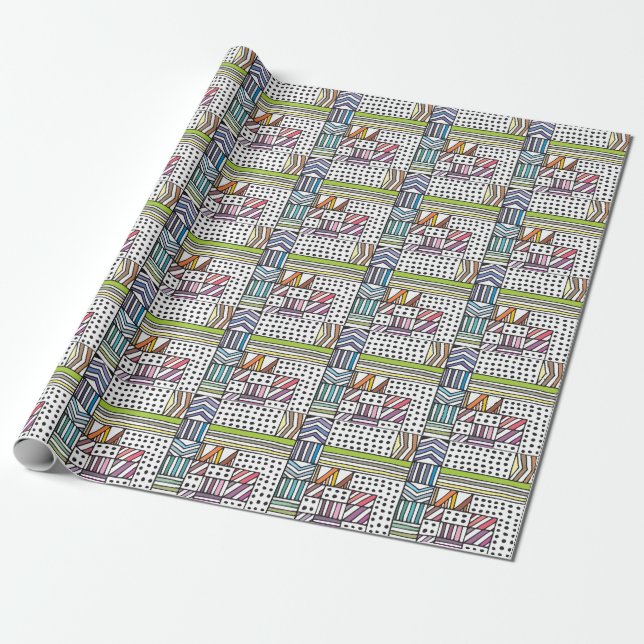 Laced Beige Lilac: Seamless Vintage Wrapping Paper (Unrolled)