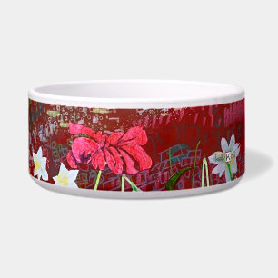 Ladrie's garden in red pet