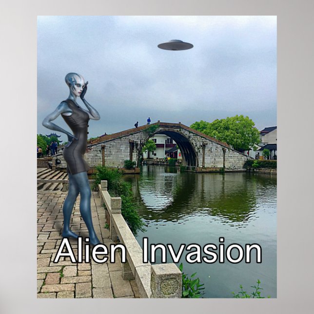 Lady alien on cell phone during the alien invasion poster (Front)