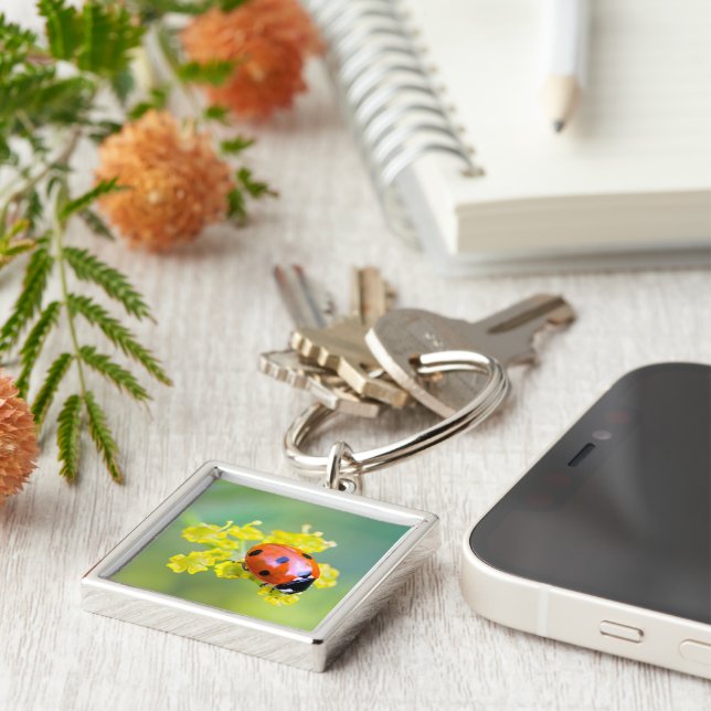 lady on top key ring (Side)