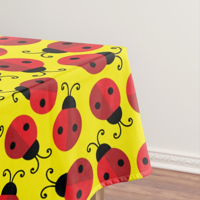 Ladybug Birthday Party Tablecloth (In Situ)