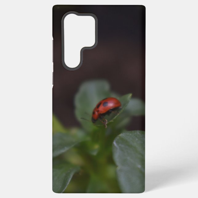 Ladybug on Flowers Samsung Galaxy S22 Ultra Case (Back)