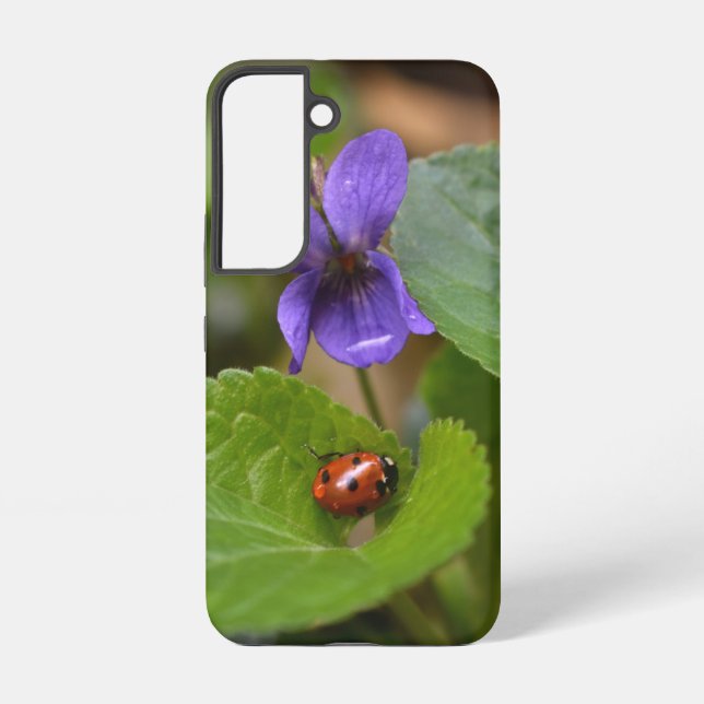 Ladybug on Sweet Violet Flowers Samsung Galaxy S22 Case (Back)