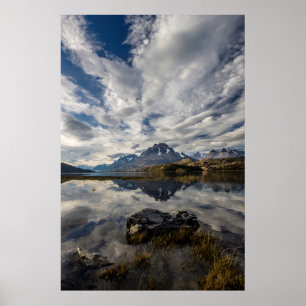 Lago Grey. Cordillera del Paine 2 Poster
