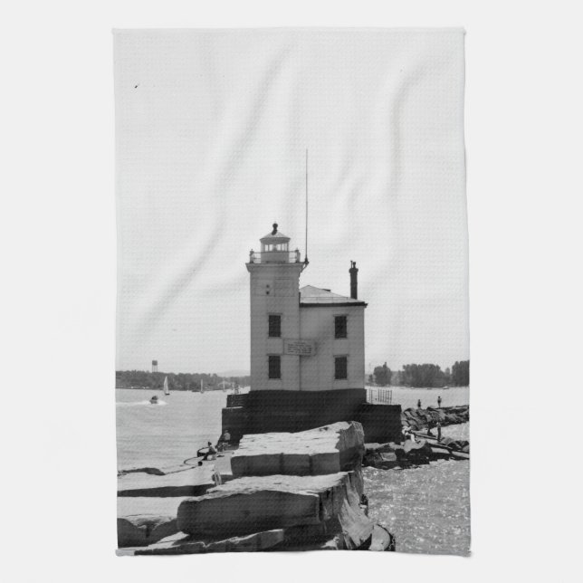 Lake Erie Lighthouse Tea Towel (Vertical)