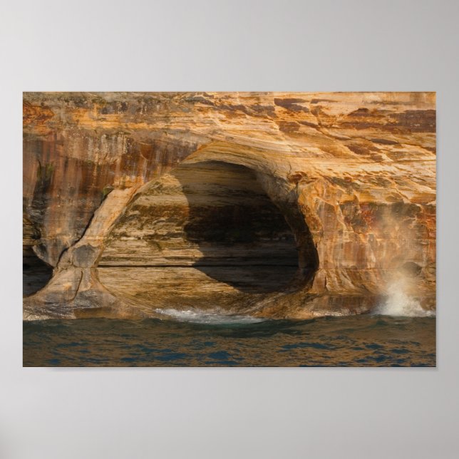 Lakeshore cave, Pictured Rocks, Michigan Poster (Front)