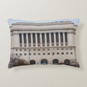 landmark milwaukee county courthouse decorative cushion