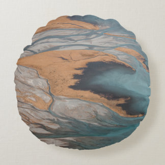LANDSCAPE PHOTOGRAPHY OF MOUNTAINS ROUND CUSHION